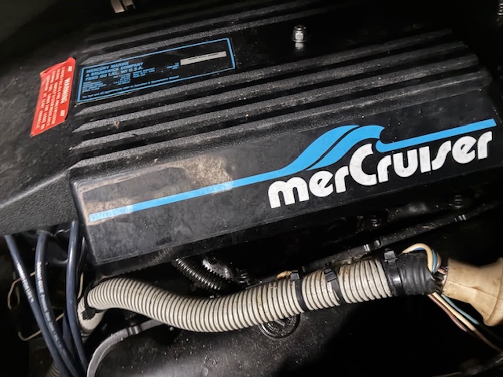 Boat image 17 - 1990 Sea Ray 350 Express Cruiser