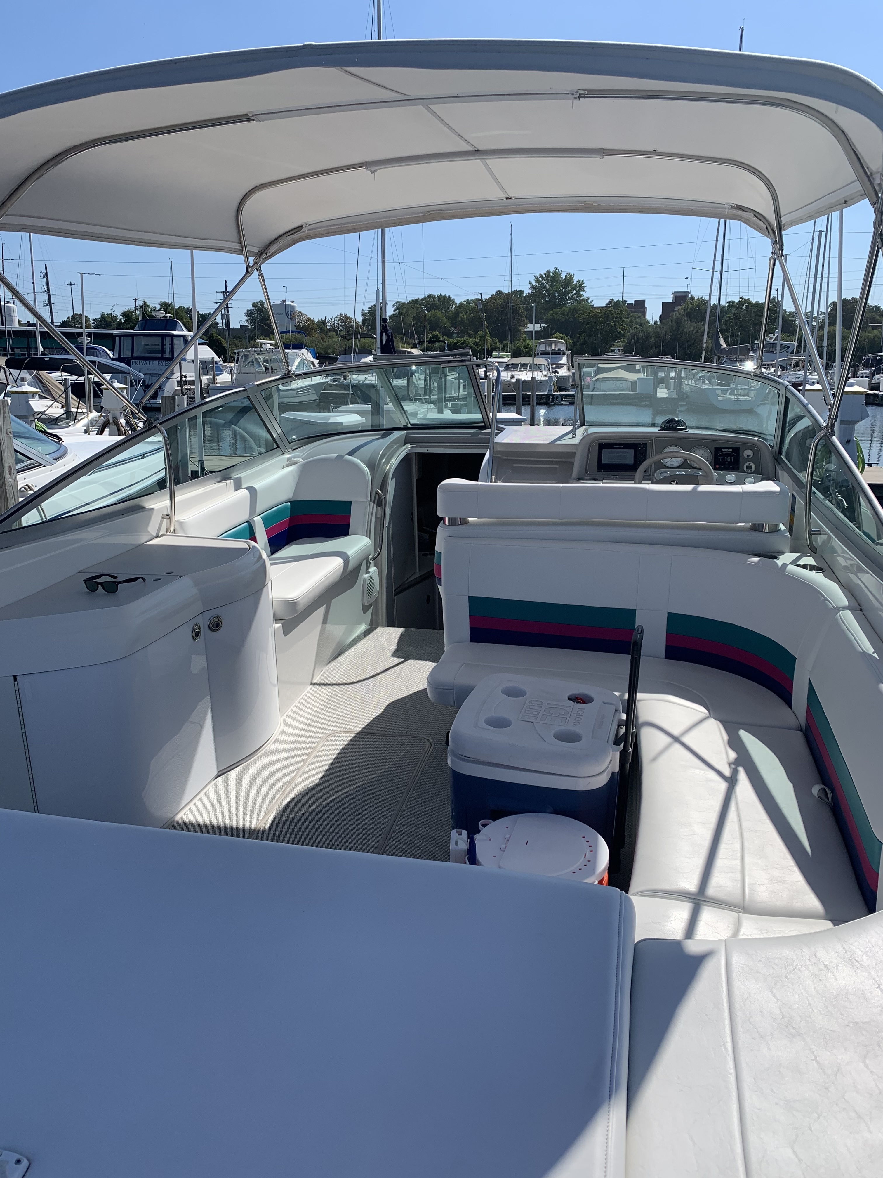 Boat image 1 - 1998 Formula 330 SS