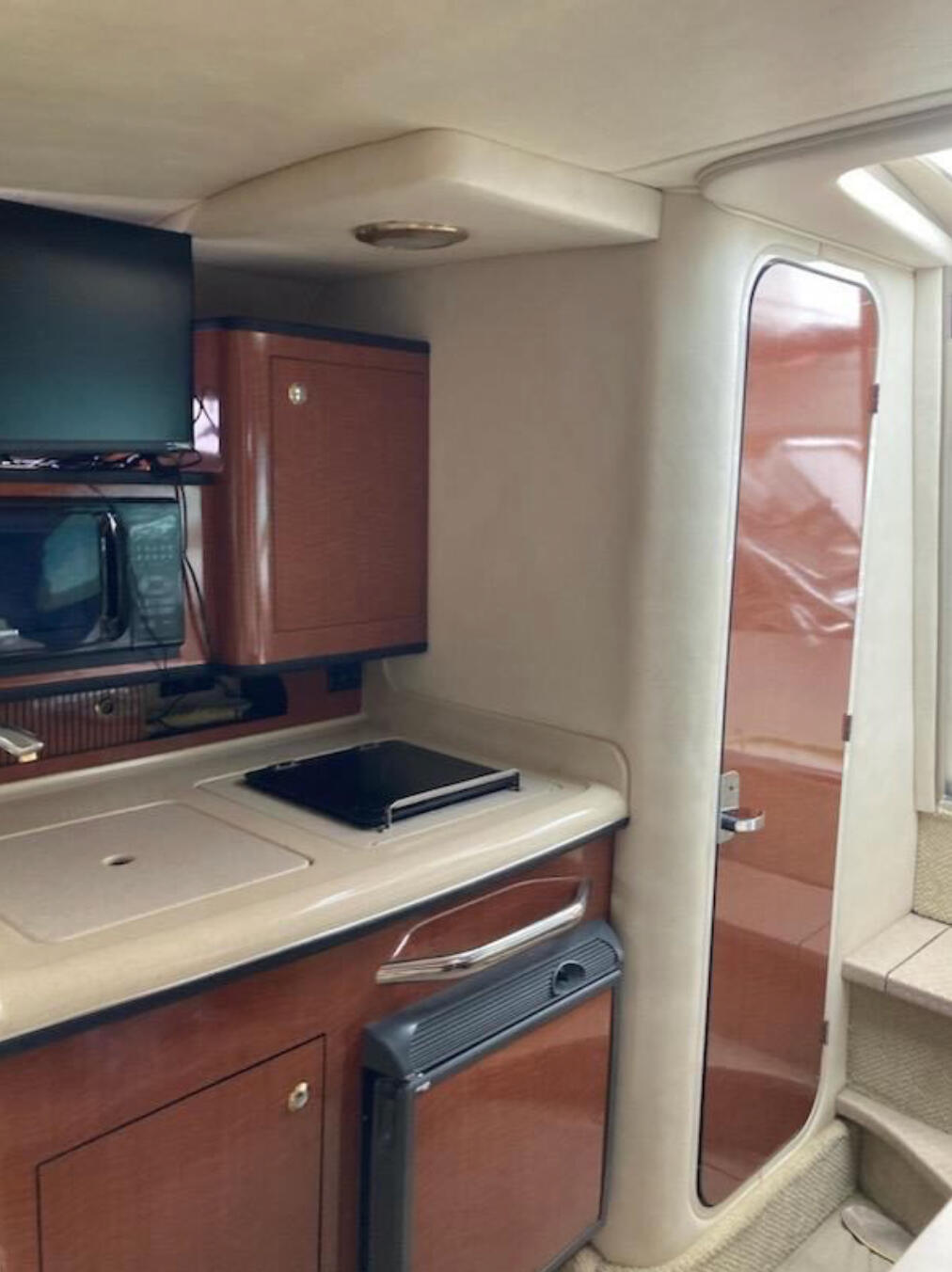 Boat image 3 - 2004 Sea Ray Sundancer 280