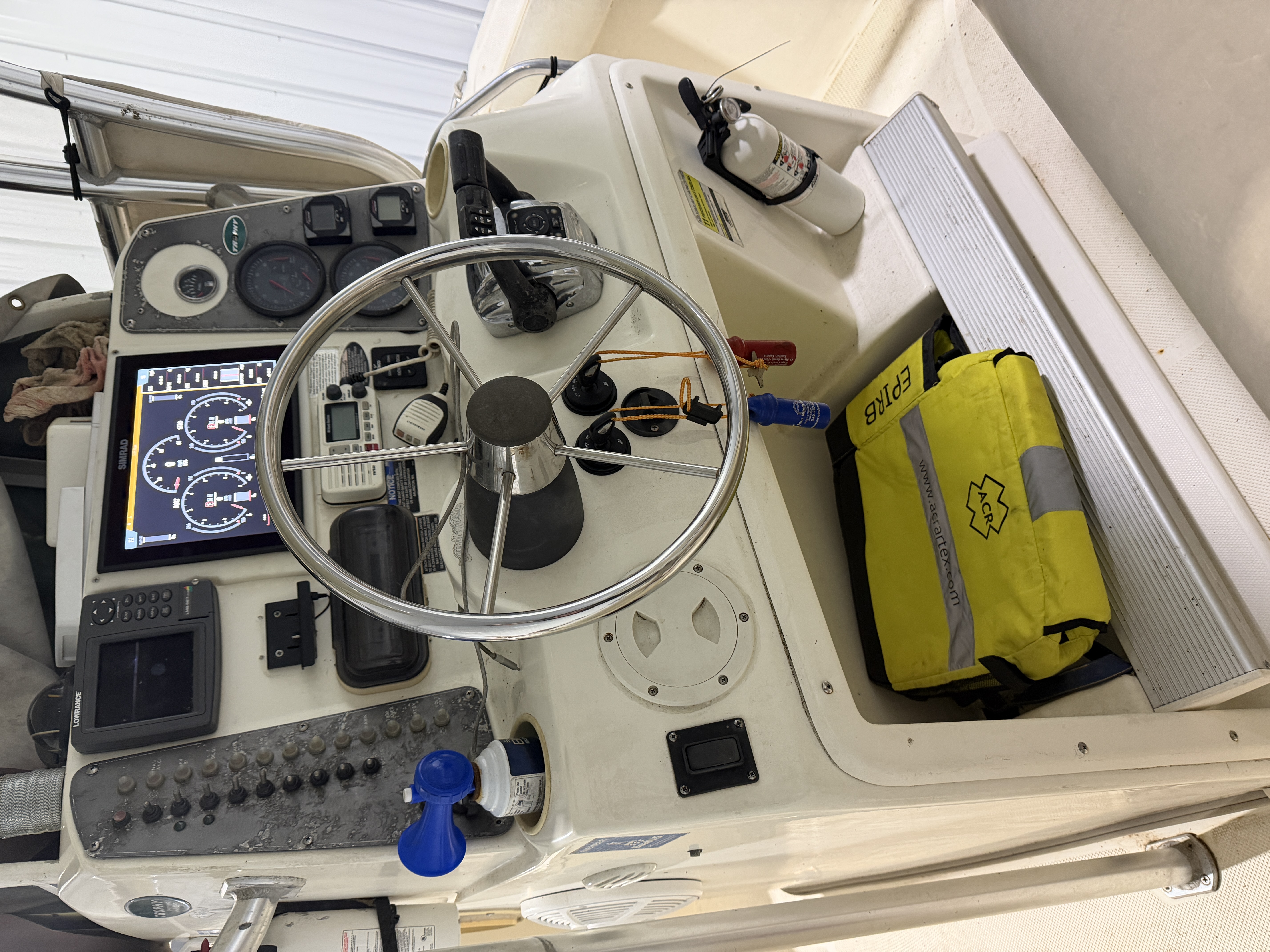 Boat image 1 - 2005 Trophy 2503 Center Console