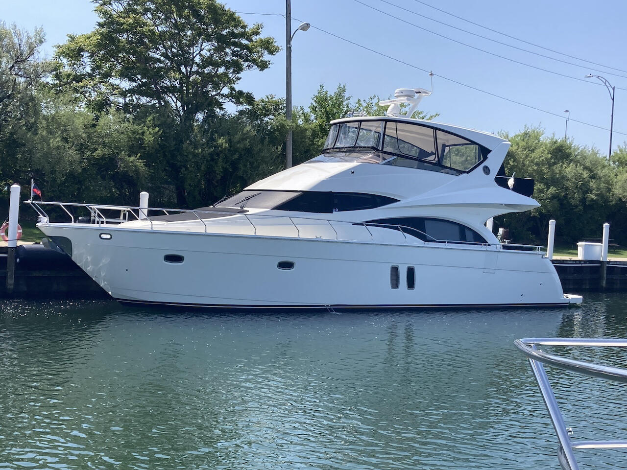 2007 marquis 590