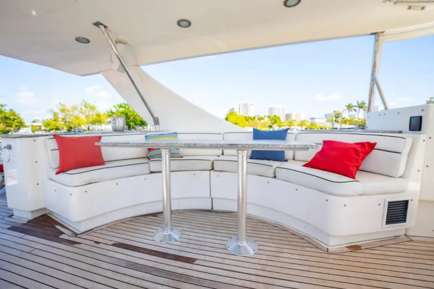Boat image 4 - 2012 Neptunus 62 Flybridge