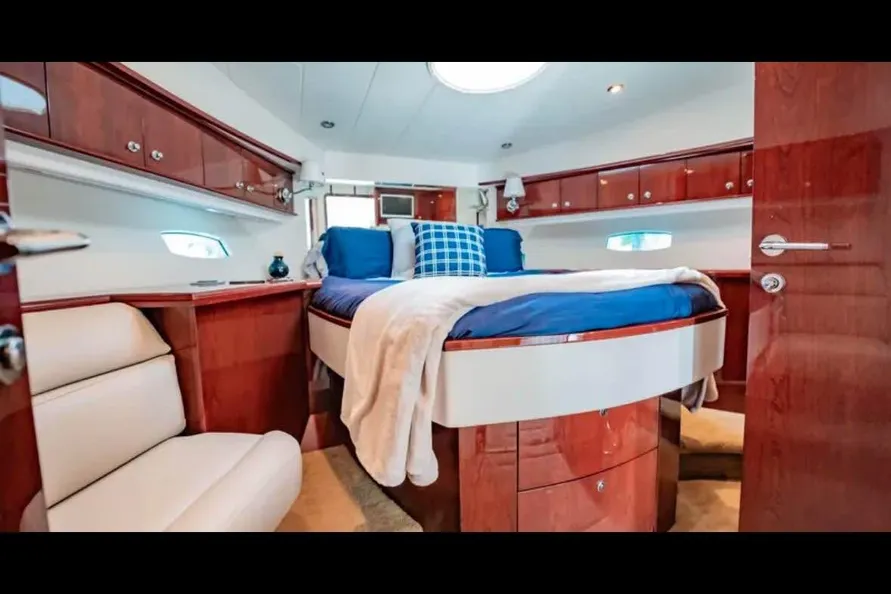 Boat image 11 - 2012 Neptunus 62 Flybridge