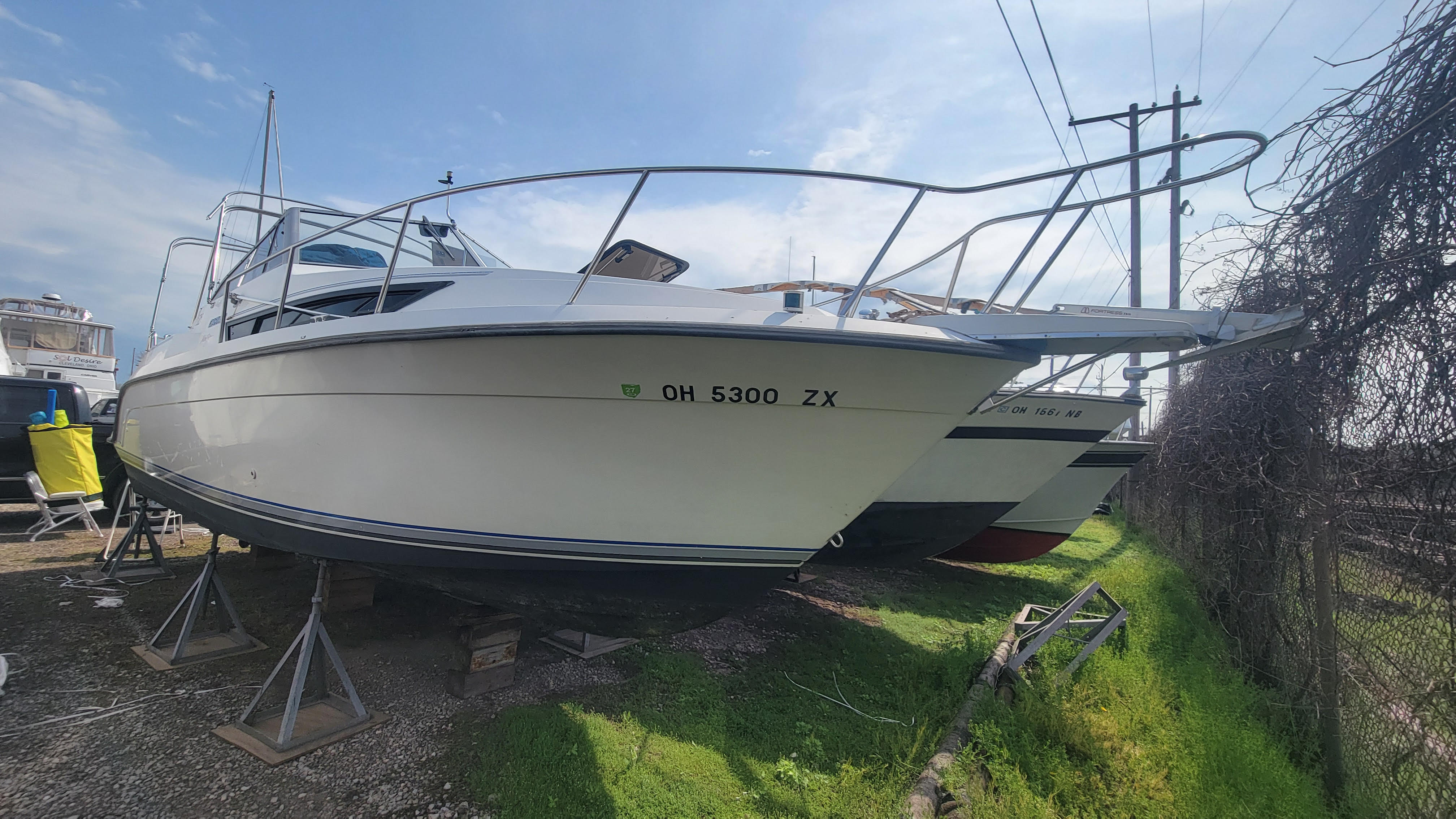 1992 carver montego 528