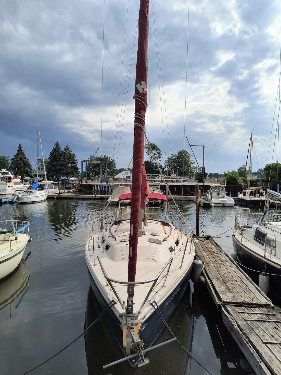 Boat image 3 - 1982 Catalina 30 Tall Rig