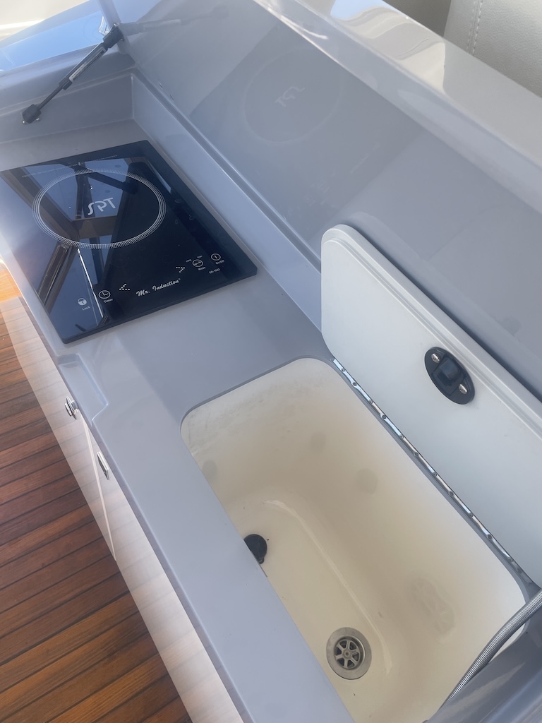 Boat image 16 - 2015 Faeton 36 Formentera