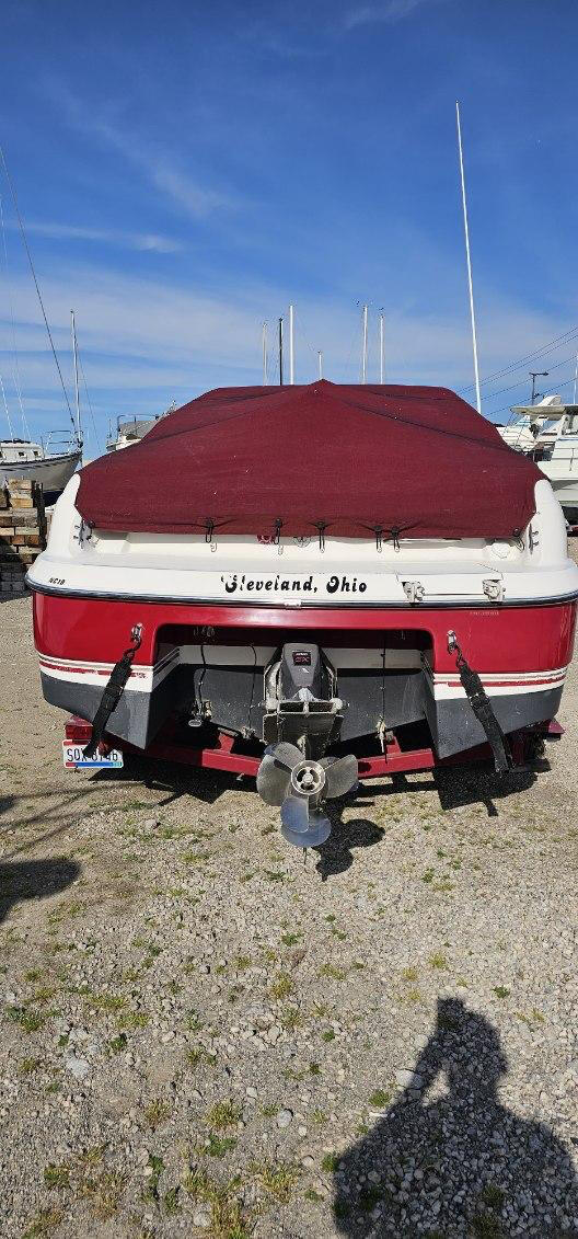 Boat image 3 - 1996 Four Winns Sundowner 225 with Trailer