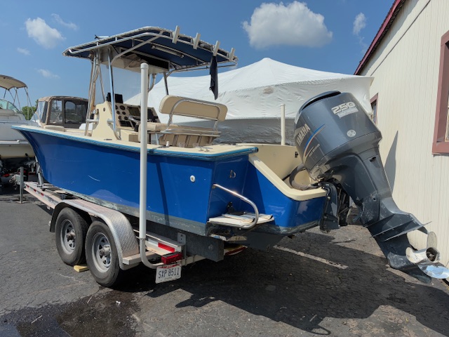 Boat image 1 - 1998 Sea-Pro 235 Center Console