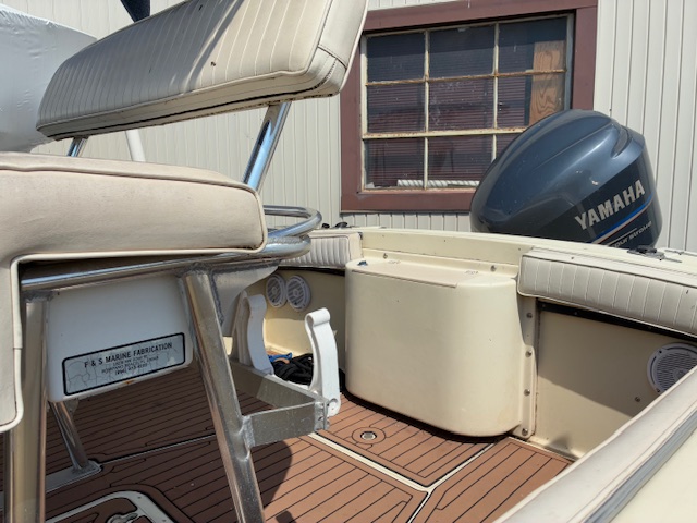Boat image 3 - 1998 Sea-Pro 235 Center Console