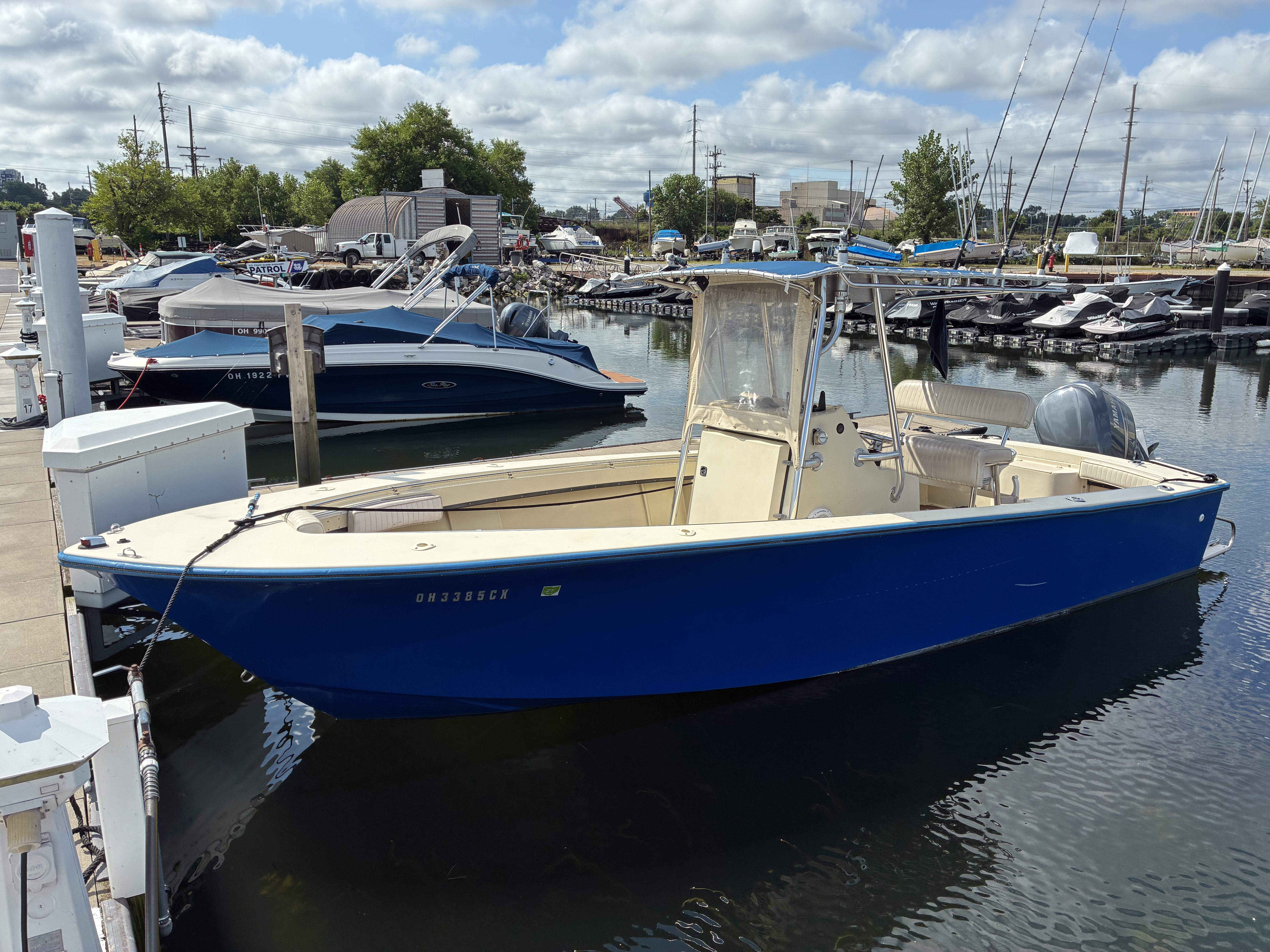 1998 Sea-Pro 235 Center Console