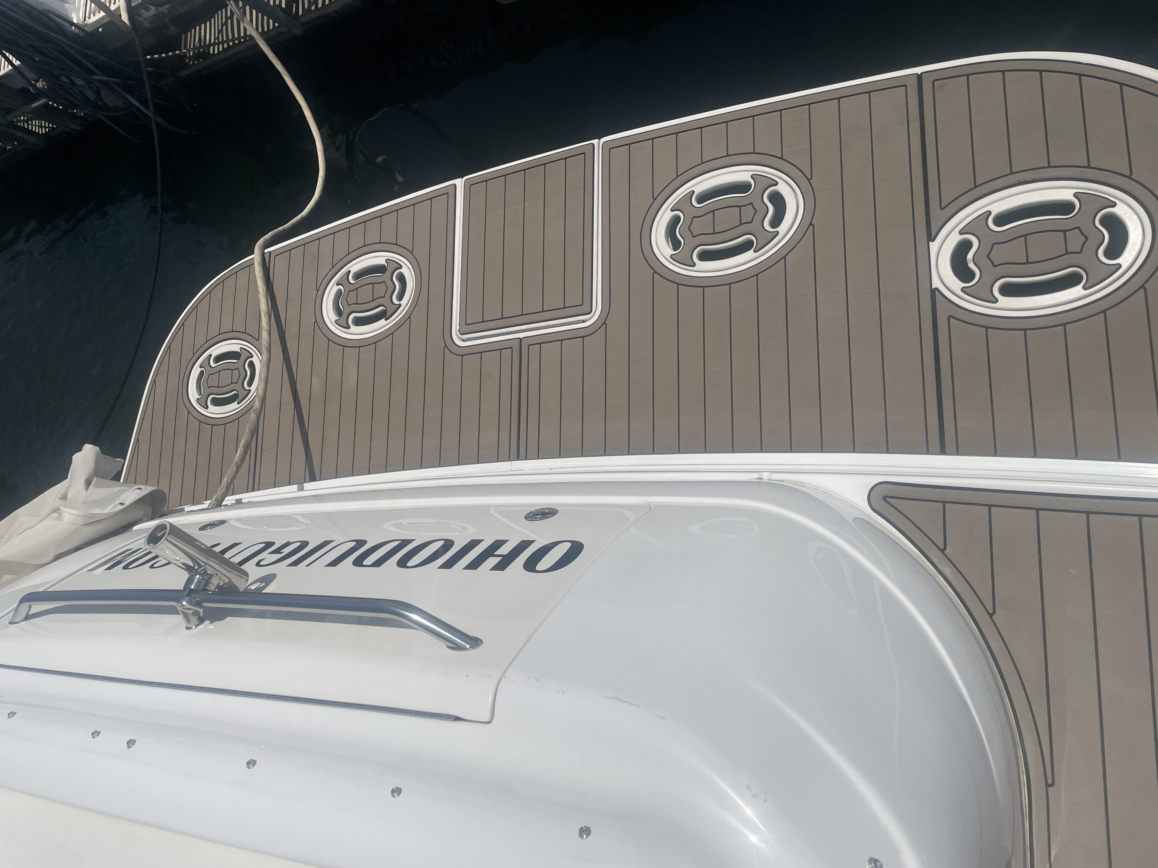 Boat image 14 - 2001 Sea Ray Sundancer 460