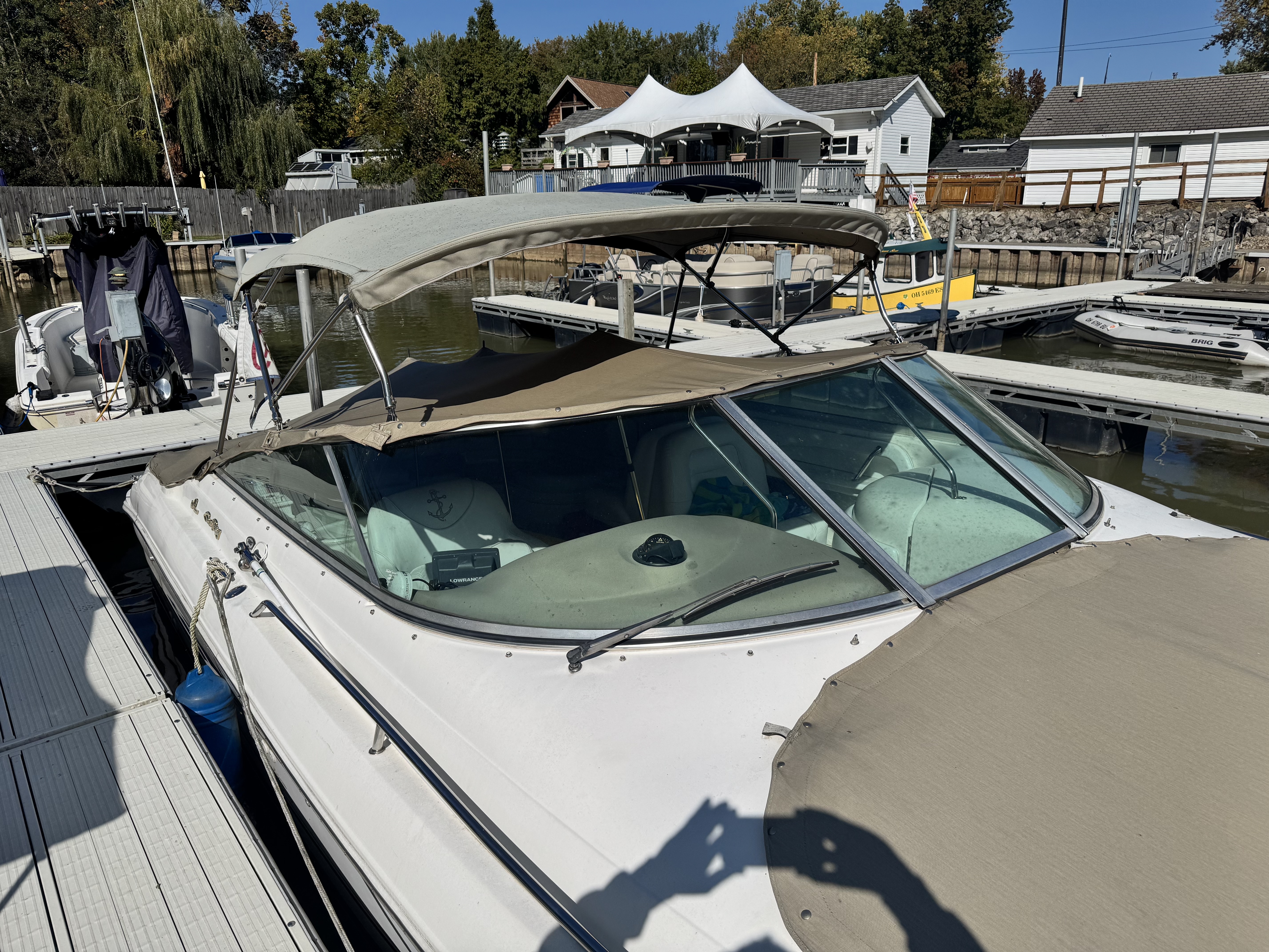 Boat image 4 - 2000 Sea Ray 280 Bow Rider