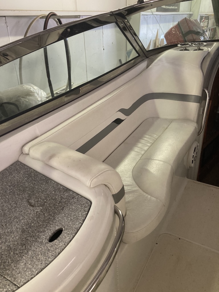 Boat image 2 - 2004 Formula 330 SS – Twin 383 MAG Strokers