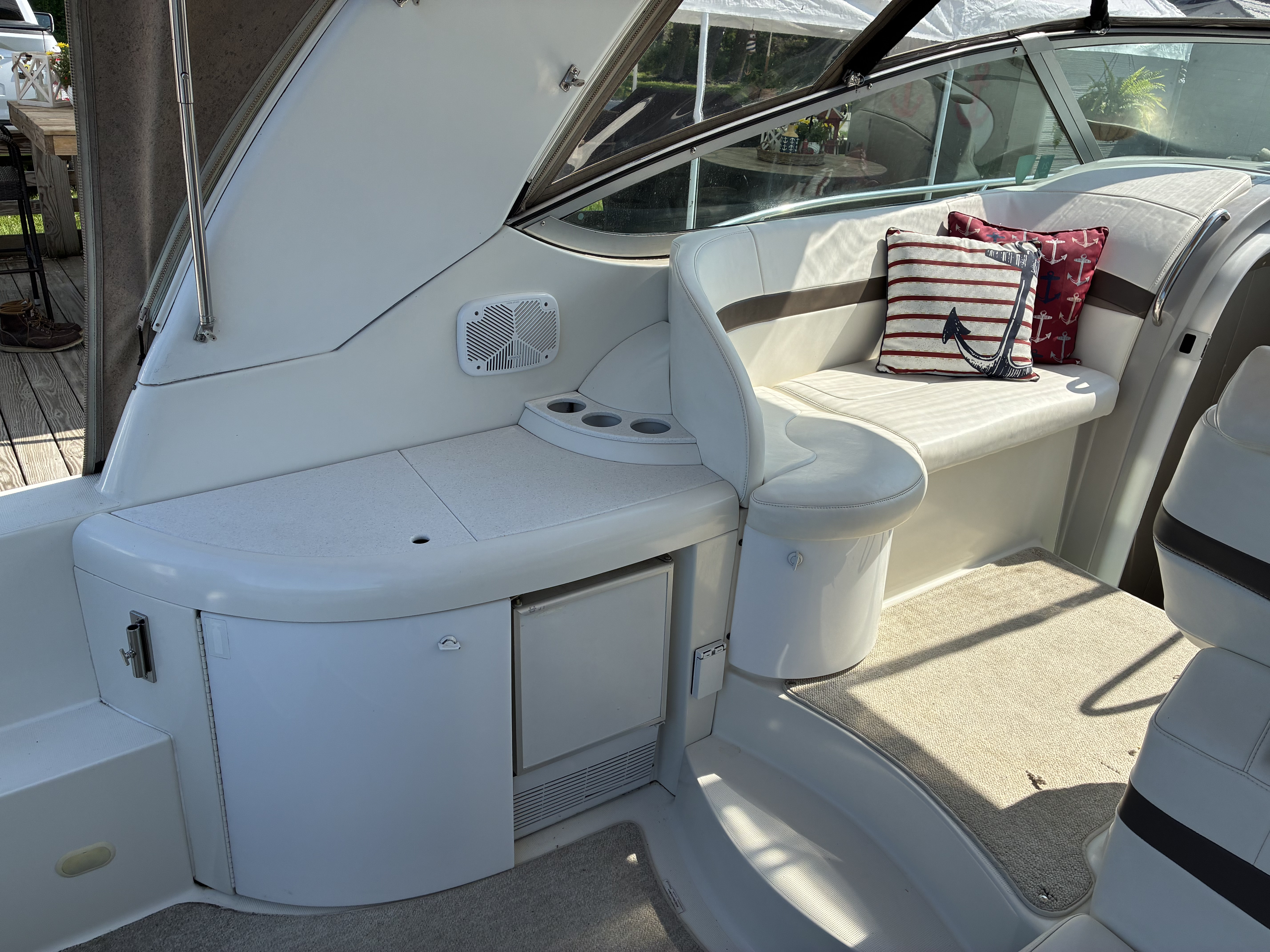 Boat image 3 - 2001 Formula 37 PC