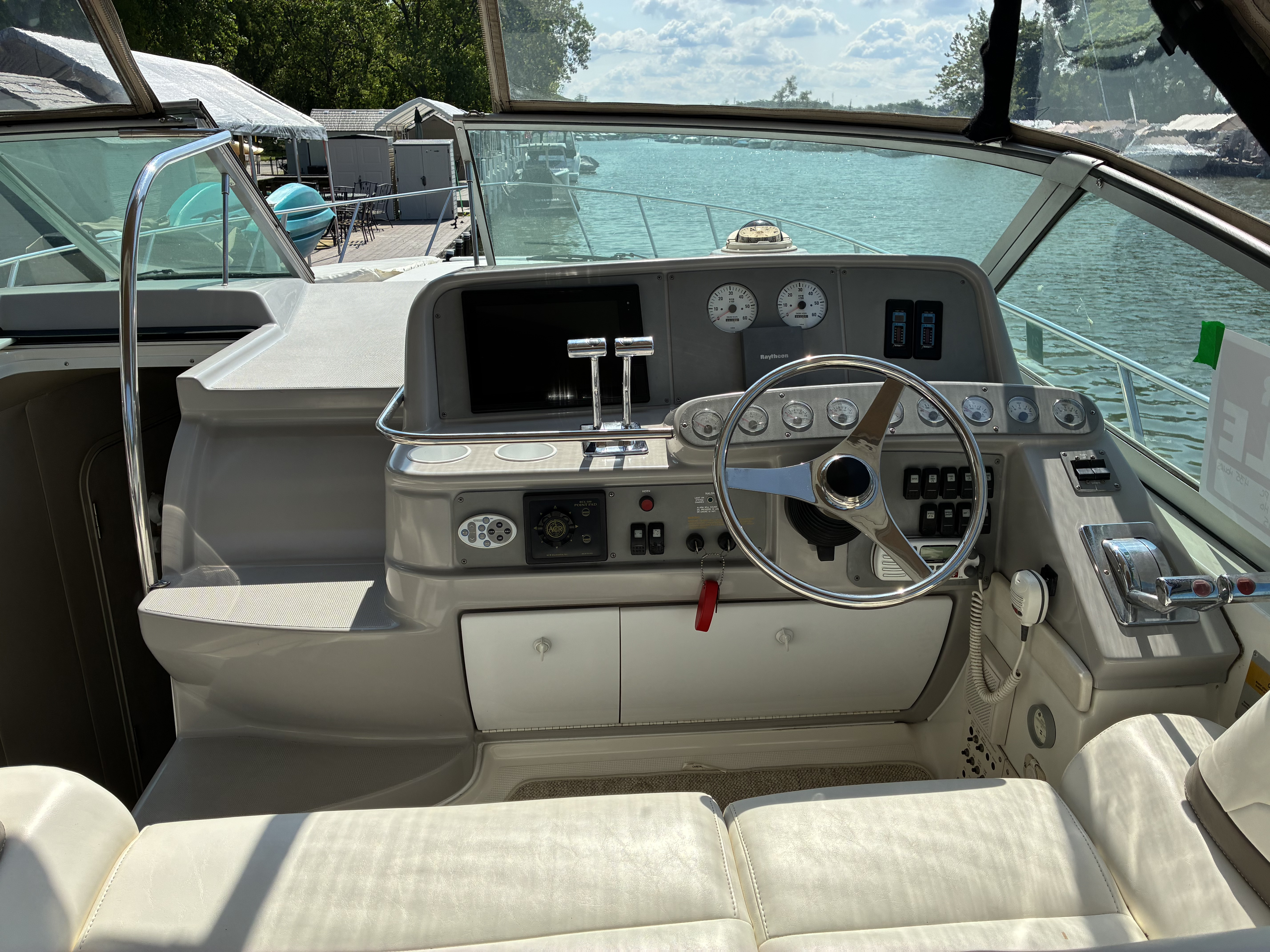 Boat image 1 - 2001 Formula 37 PC