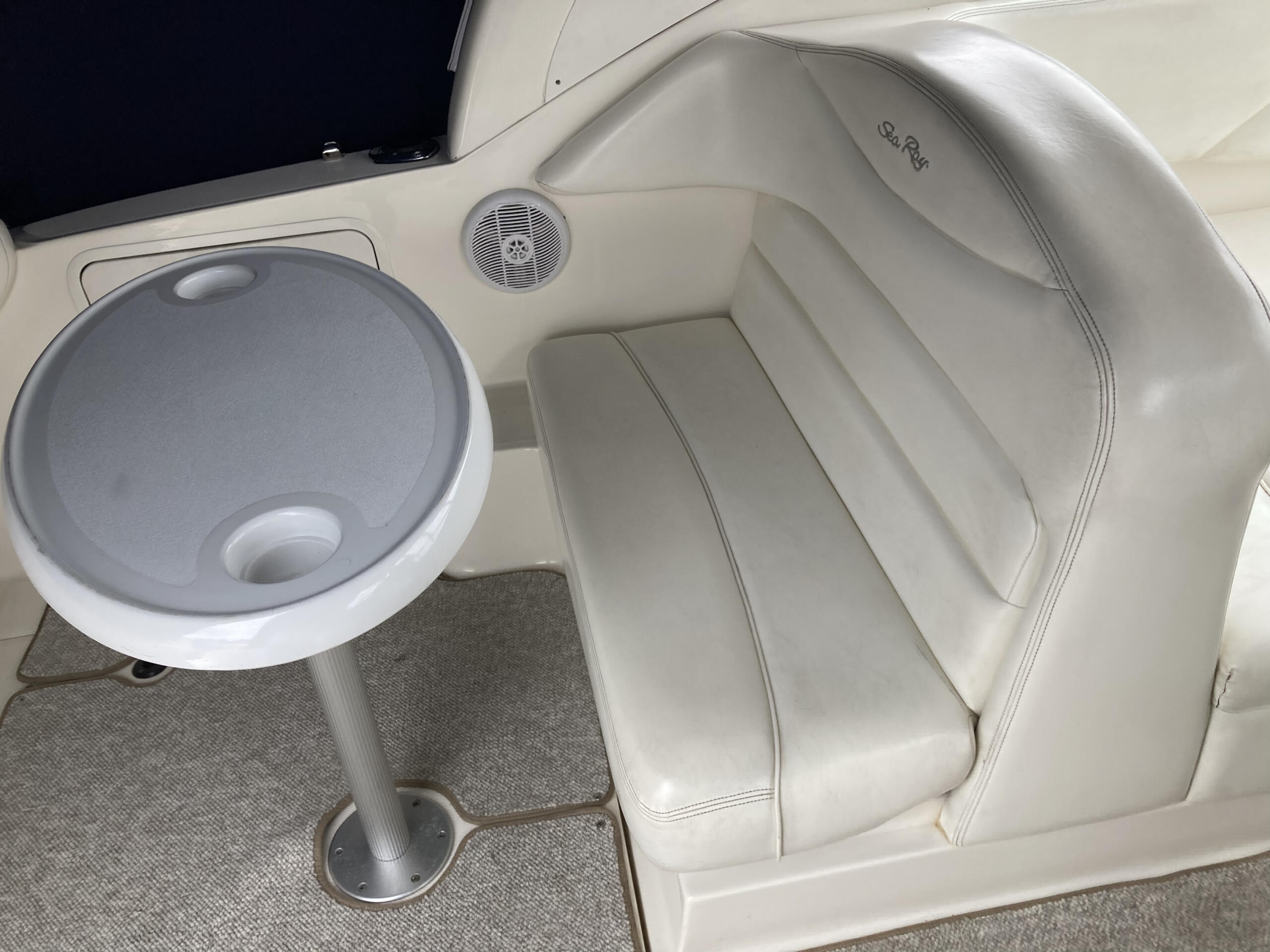 Boat image 2 - 2005 Sea Ray Sundancer 280