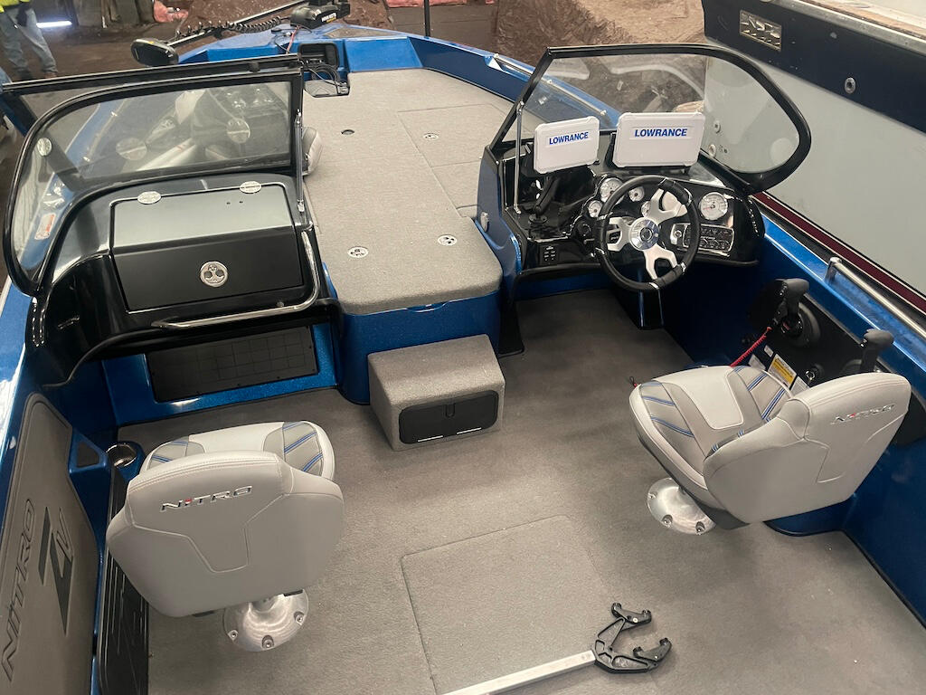 Boat image 2 - 2022 Tracker zv19